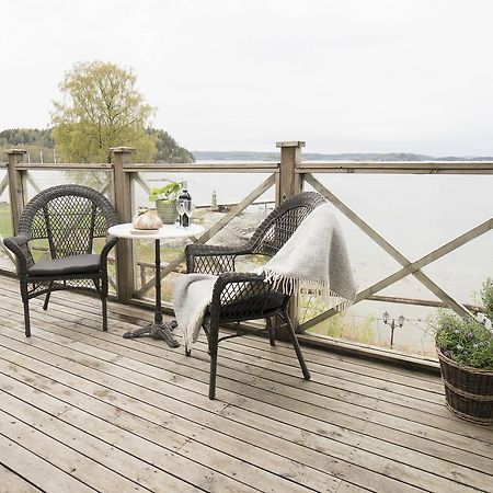 Anfasteroed Gardsvik - Badstugorna Ljungskile Buitenkant foto