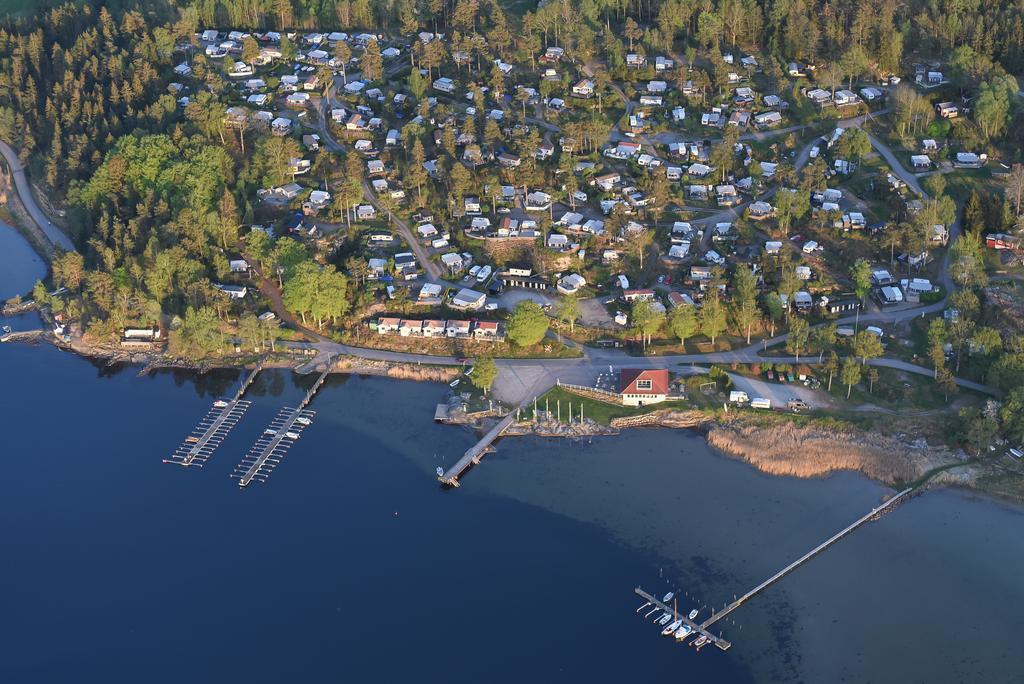 Anfasteroed Gardsvik - Badstugorna Ljungskile Buitenkant foto